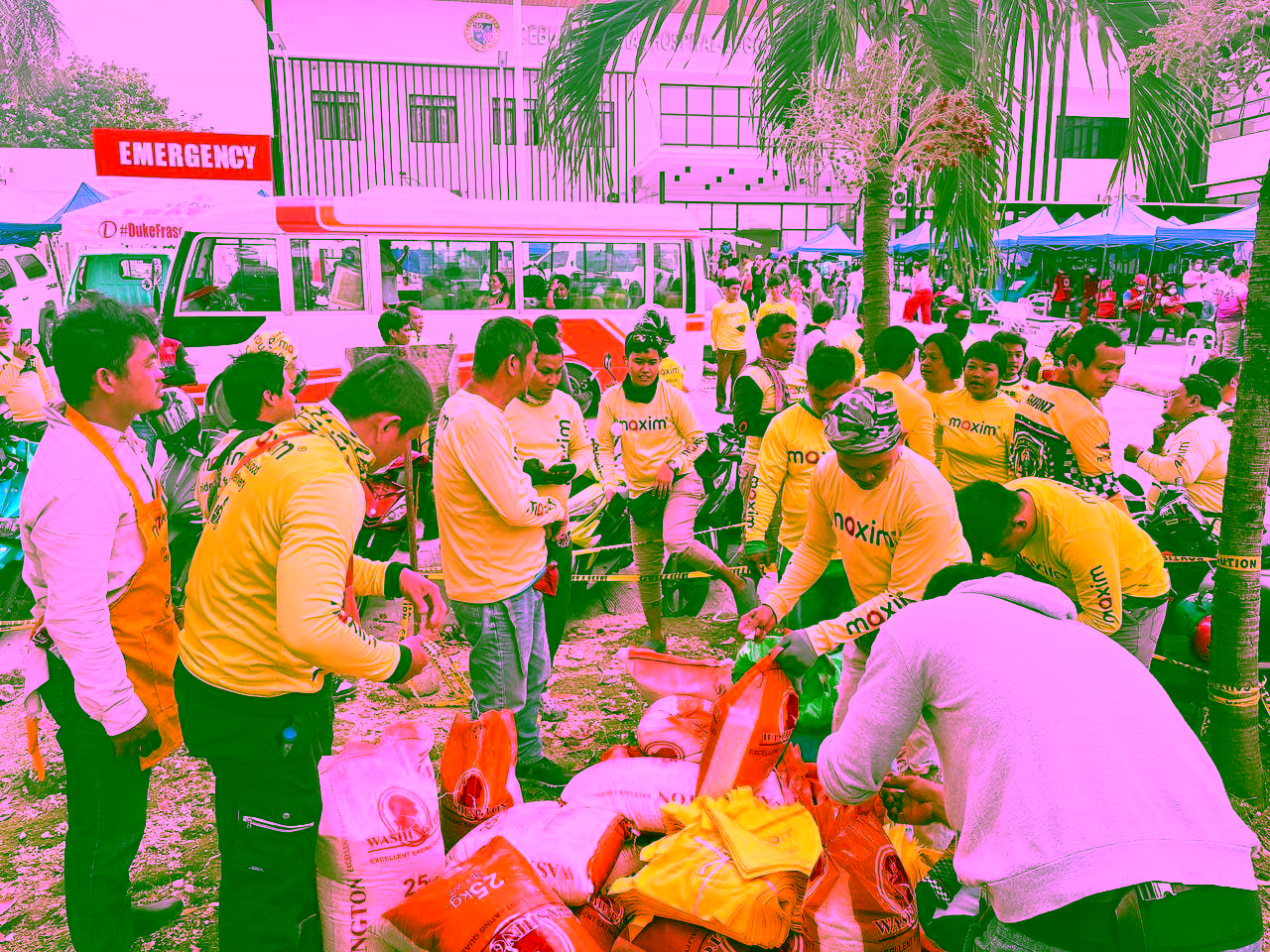 Maxim Driver-Partners Provide Food Supplies and Blood Donations for Earthquake Victims