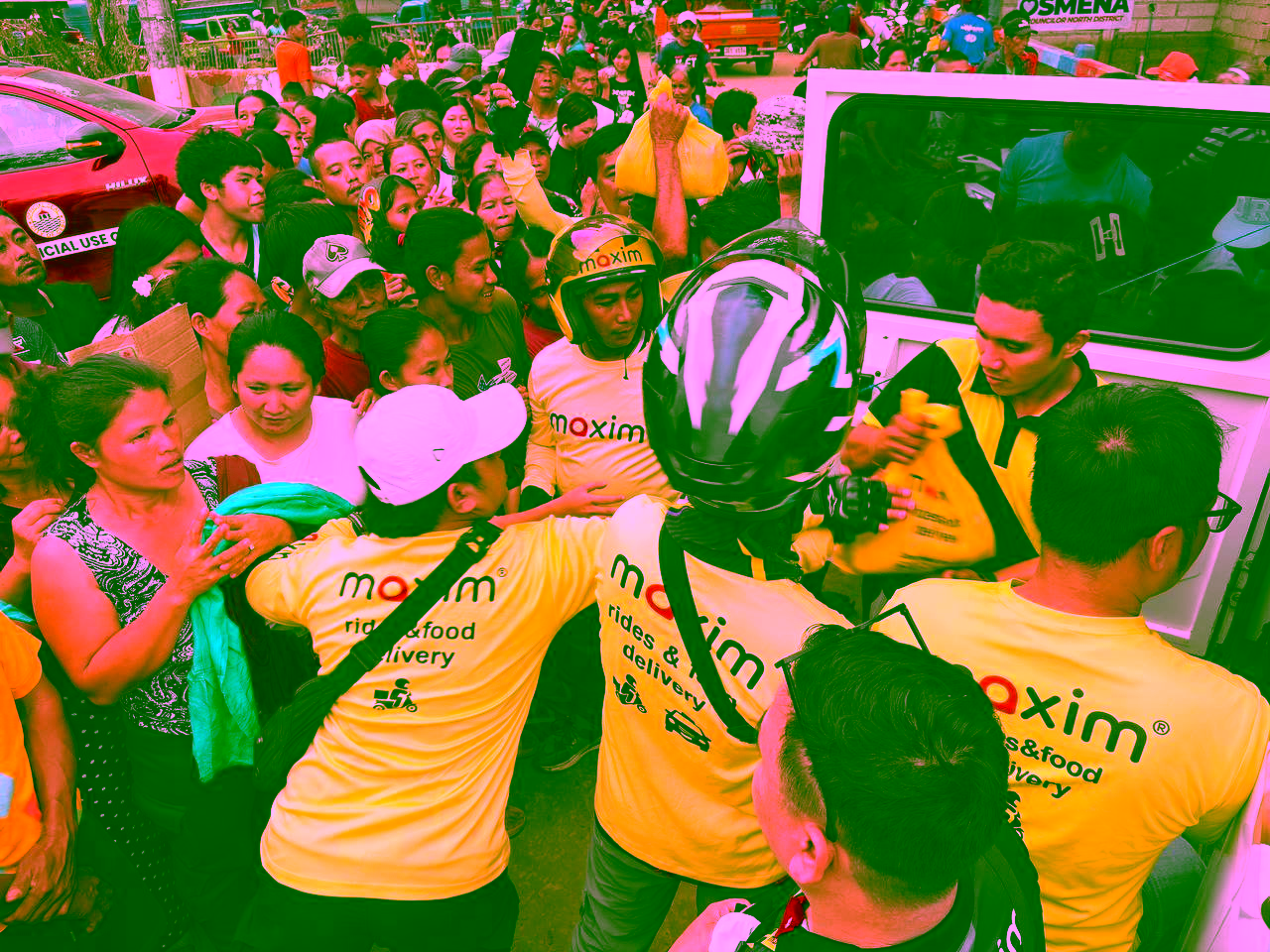Maxim Rides & Food Delivery Provides Relief to Typhoon Tino Victims in Cebu