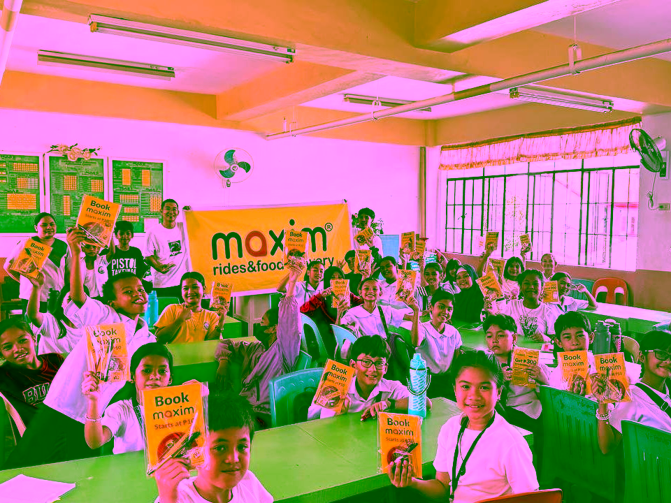 Maxim Gives Back to Zamboanga Families During Ramadan