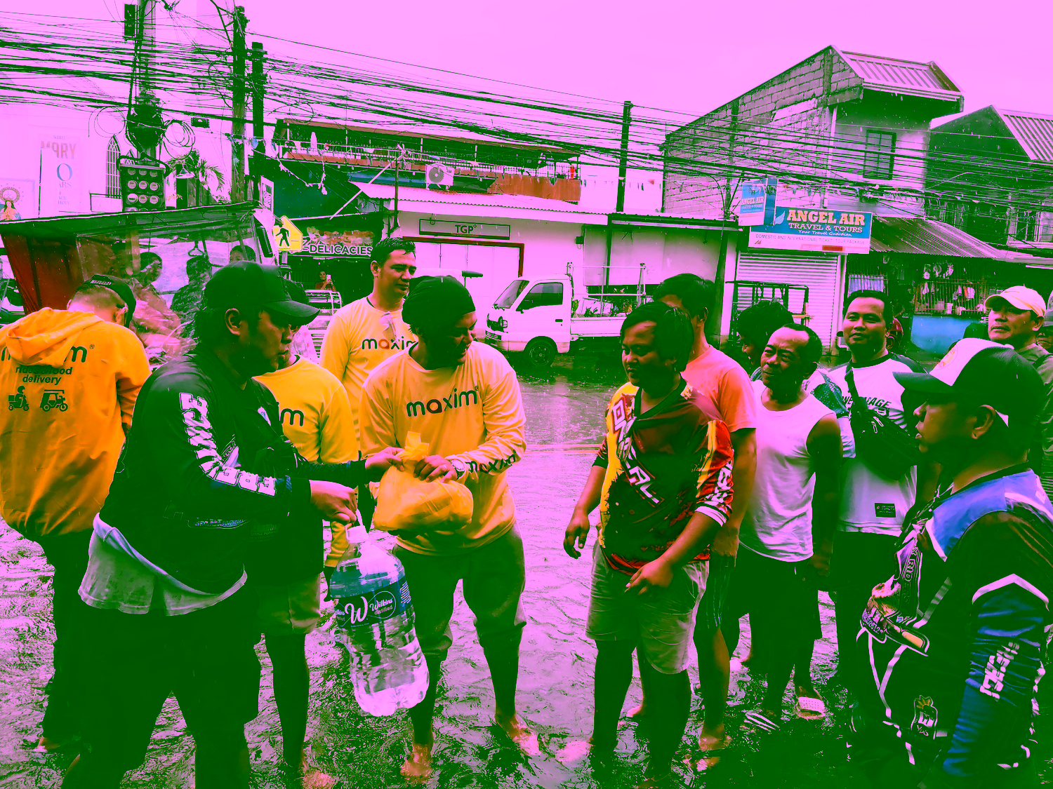 Maxim Provides Relief Aid to Flood-Affected Families in Pampanga
